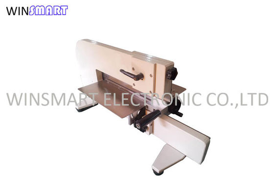 عملکرد دستی دستگاه جداکننده PCB 400mm / S با تابلوی پیش امتیاز