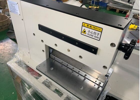 قیمت خوب دستگاه جداکننده PCB برش V که تنش مکانیکی حداقل را در طول فرآیند جدا کردن روی بردهای مدار چاپی تضمین می‌کند تا بازده بهتری حاصل شود online
